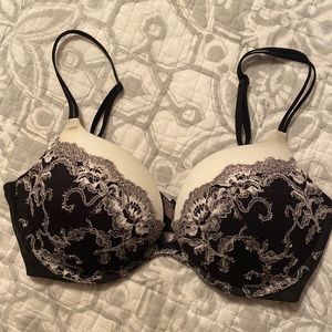 Victoria Secret Very Sexy Plunge 36D NWOT